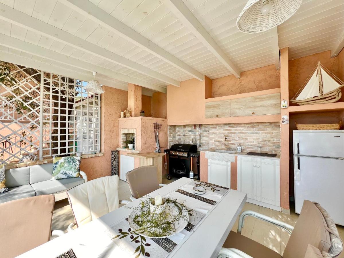 Villa Evmaria With Private Swimming Pool Spartylas Exterior photo